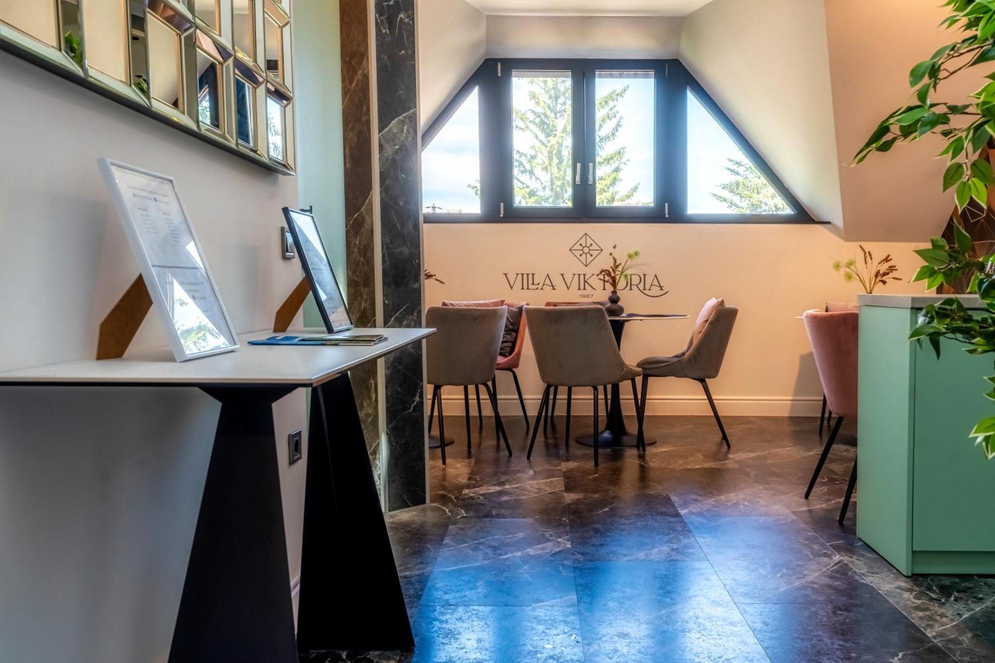 באלאטונפורד Villa Viktoria מראה חיצוני תמונה