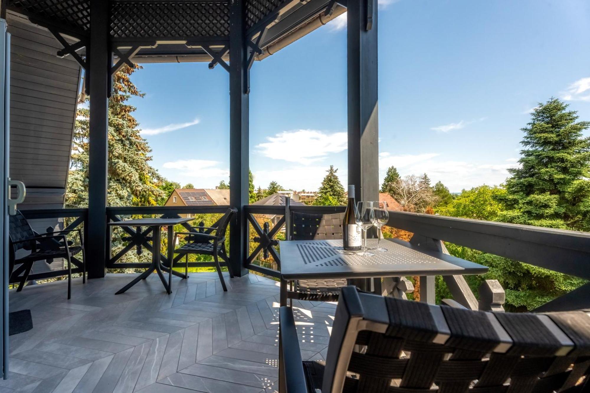 באלאטונפורד Villa Viktoria מראה חיצוני תמונה